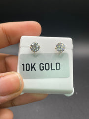 10KT gold ear studs with diamonds