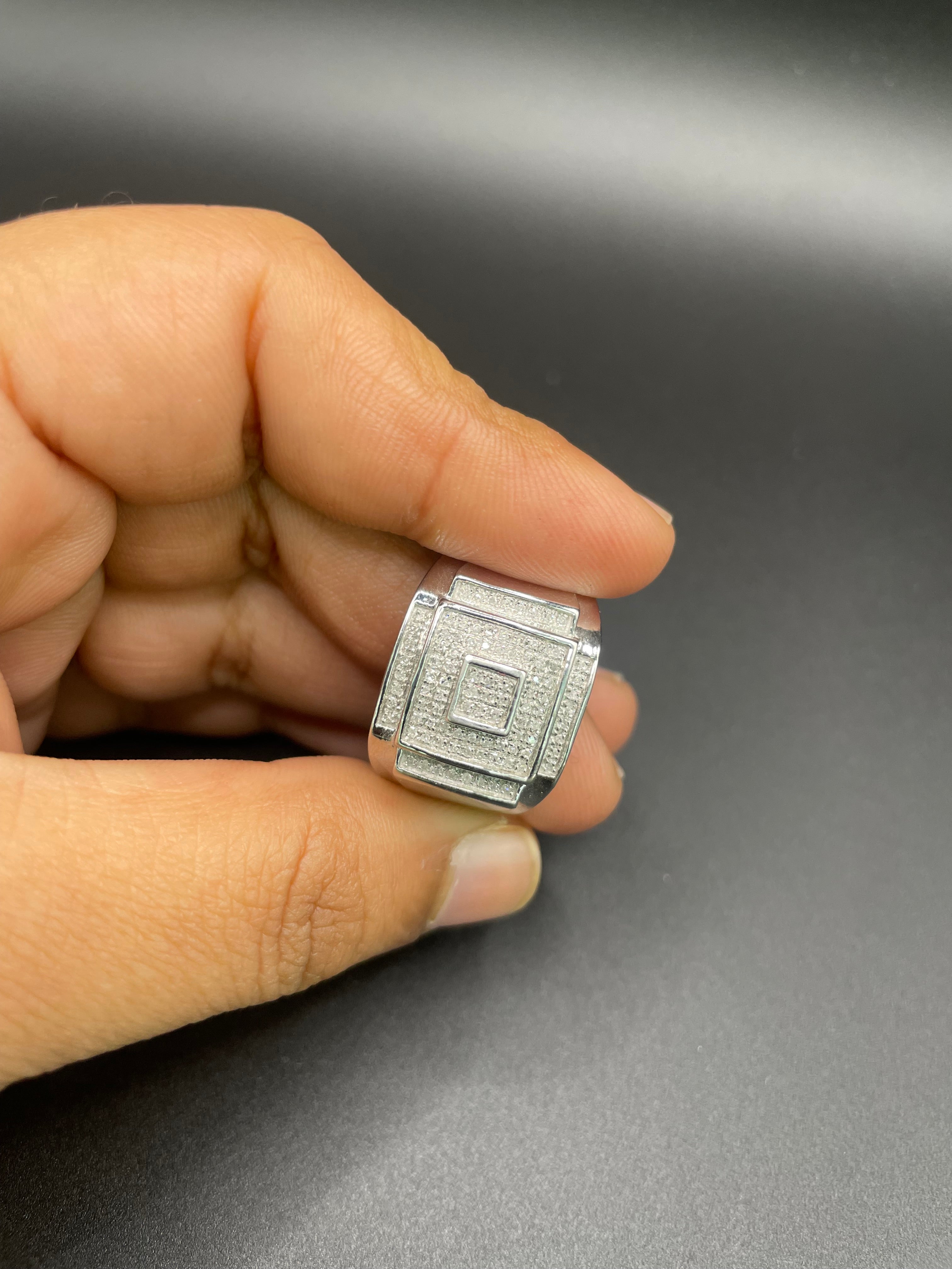 Silver and diamond men’s ring