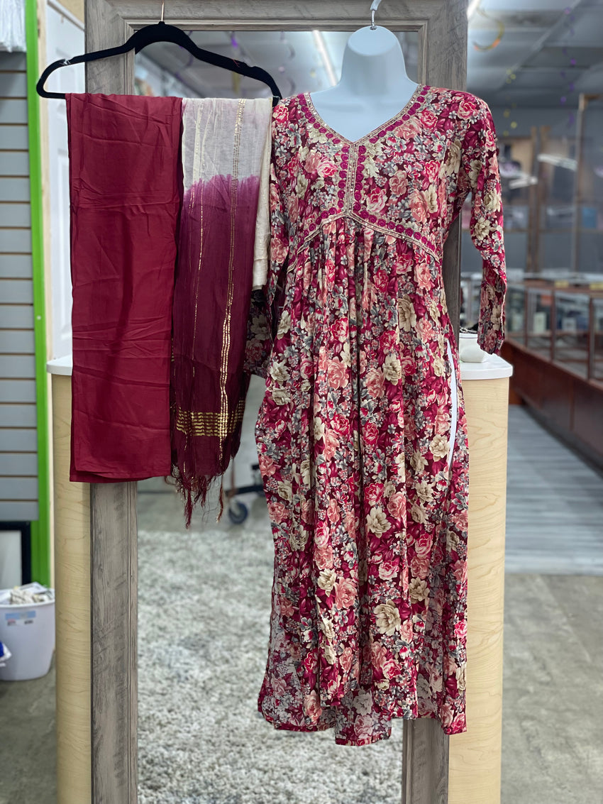 Elegant Hot Pink Floral Printed Women’s Casual Salwar Kameez 3 pc Set