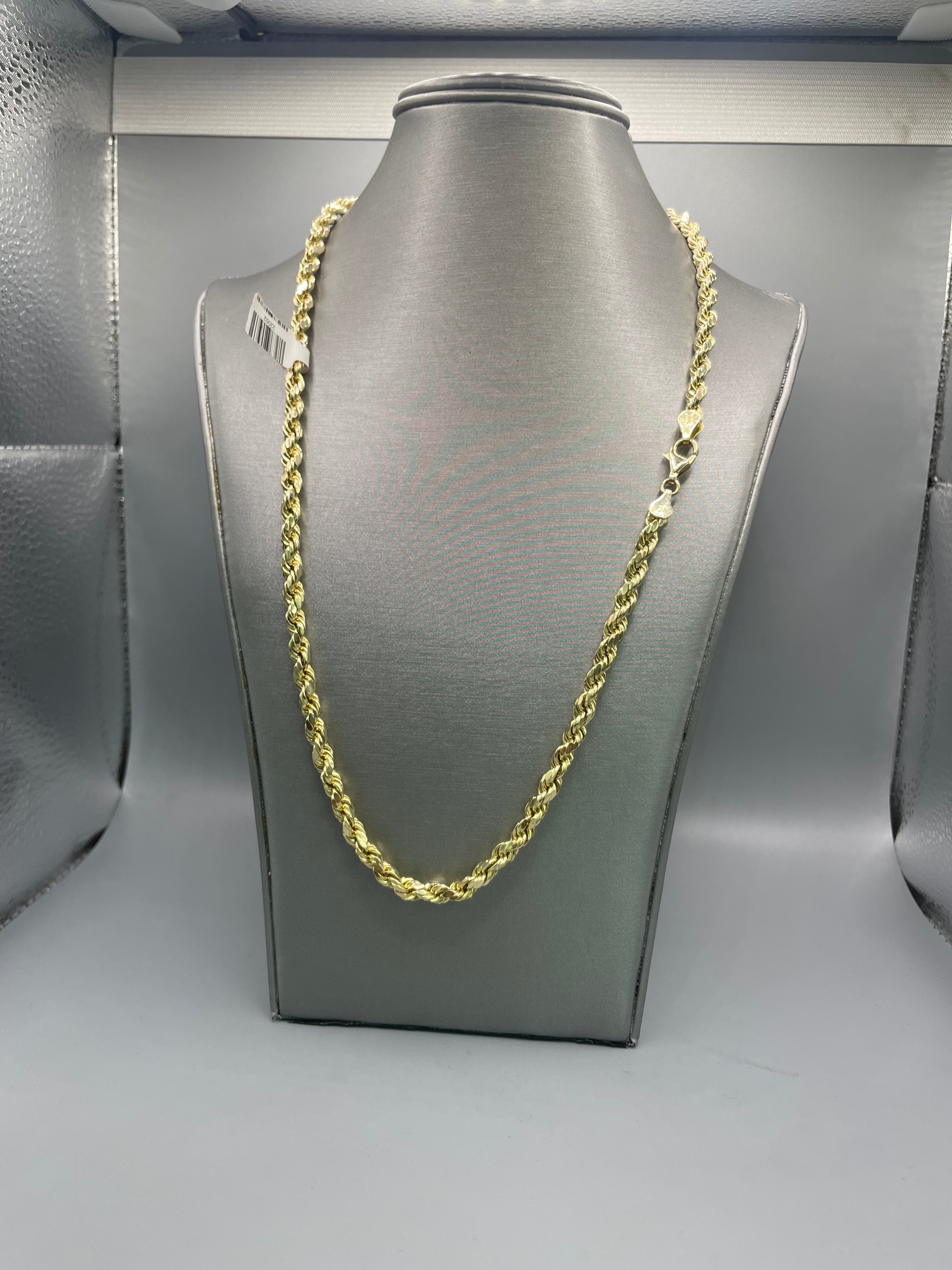 10kt Real gold rope chain 22 inches