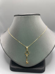 10KT gold charm and chain